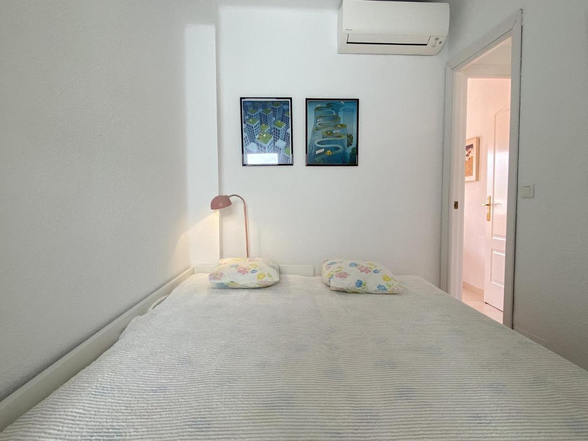 Coronado 73 Apartments Casasol เนร์คา ภายนอก รูปภาพ
