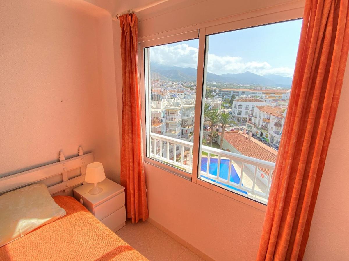 Coronado 73 Apartments Casasol เนร์คา ภายนอก รูปภาพ